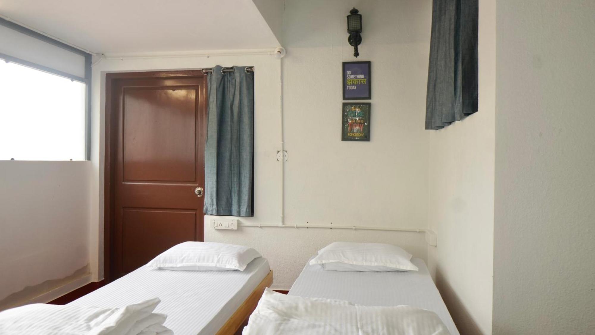 Hostel Roambay - Gokulam Mysuru Zewnętrze zdjęcie