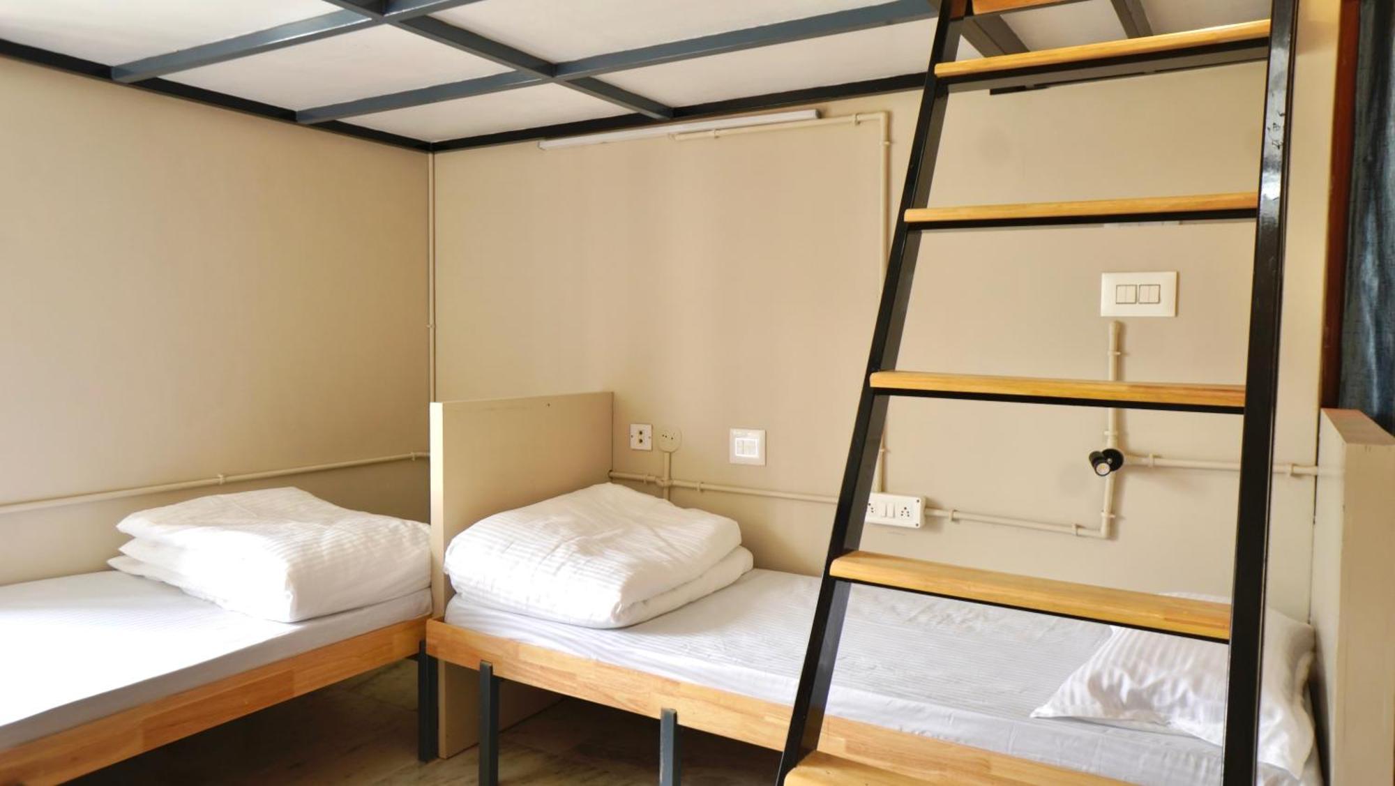 Hostel Roambay - Gokulam Mysuru Zewnętrze zdjęcie